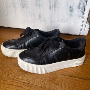 Platform sneakers